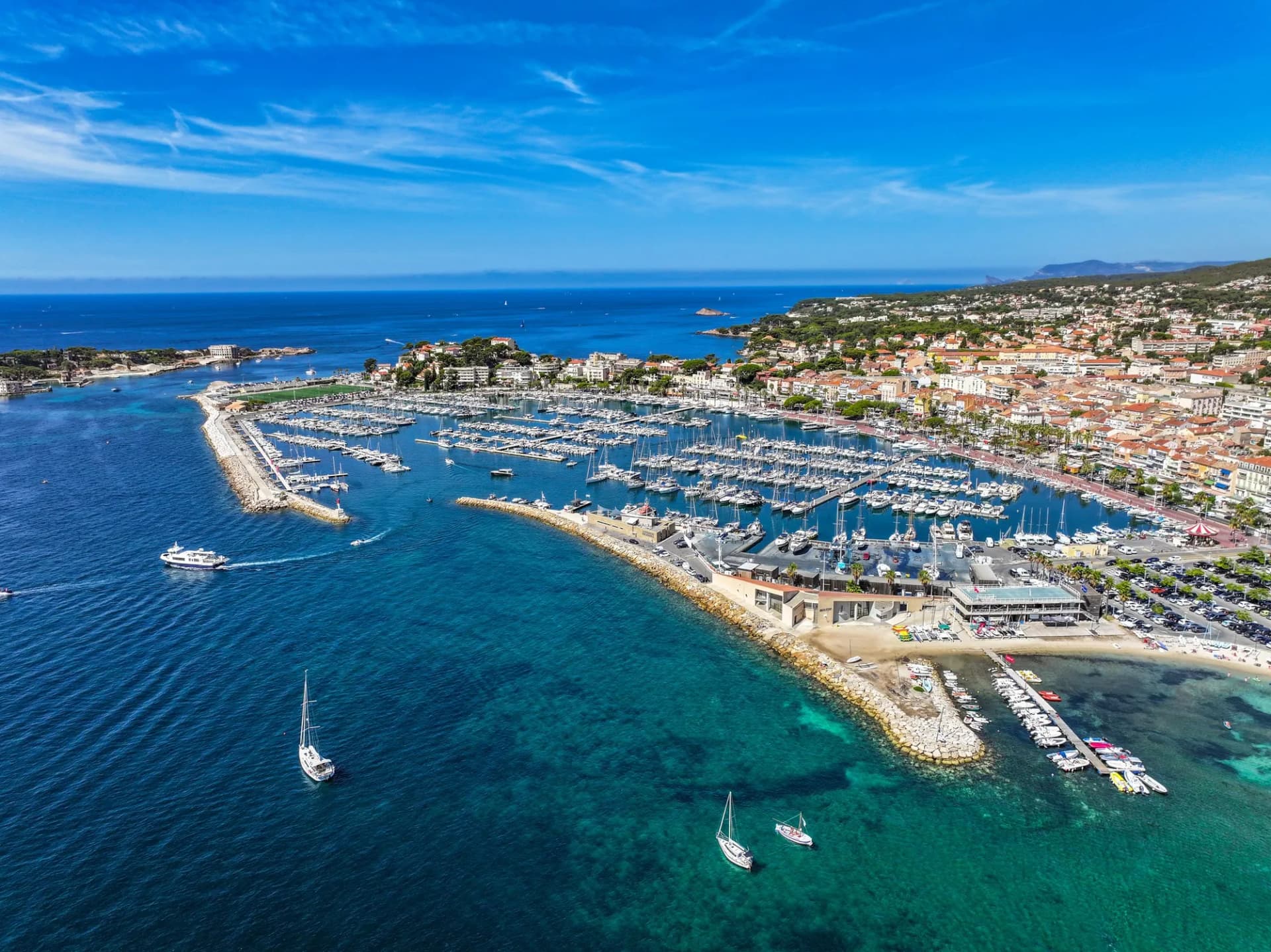 Immobilier à Bandol : investir dans le fleuron de la Côte Varoise